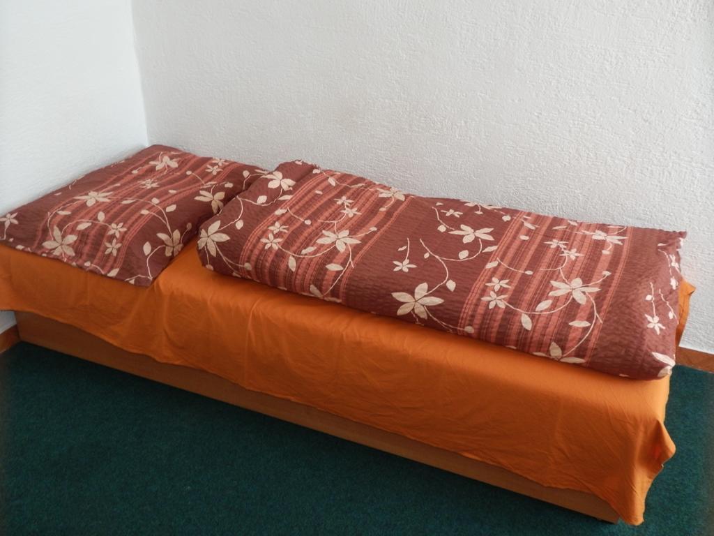 Ubytovna Pod Mostem Ostrava Szoba fotó